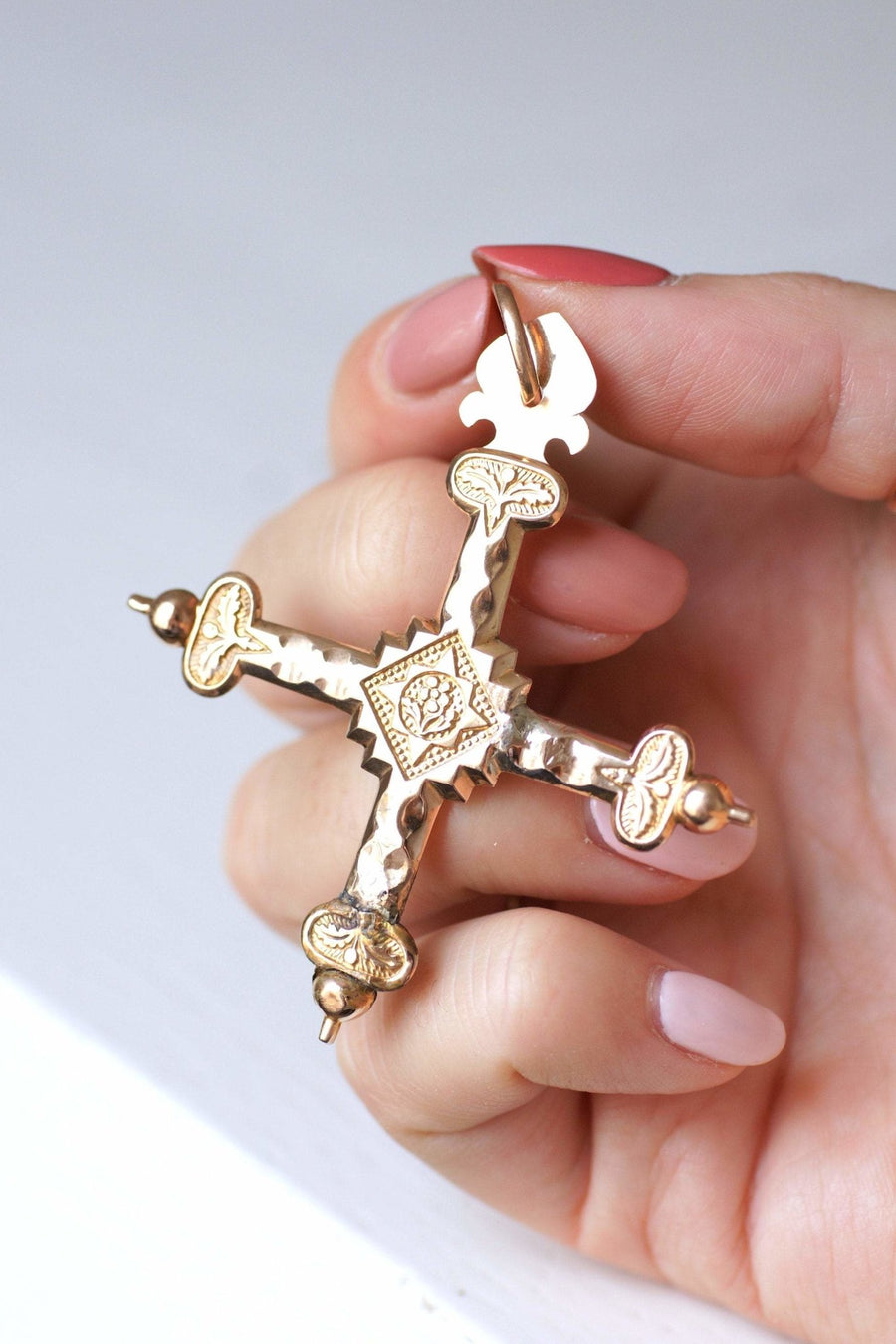 Antique regional Jeannette Cross in 18Kt pink gold - Galerie Pénélope