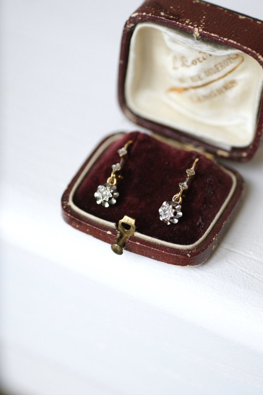 Two gold and diamond sleepers - Penelope Gallery