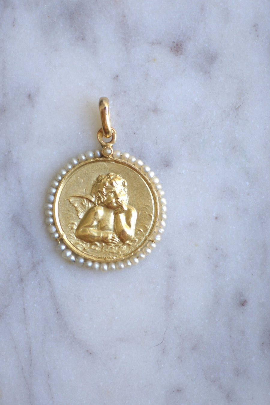 Angel Thinker gold medal with pearls - Penelope Gallery