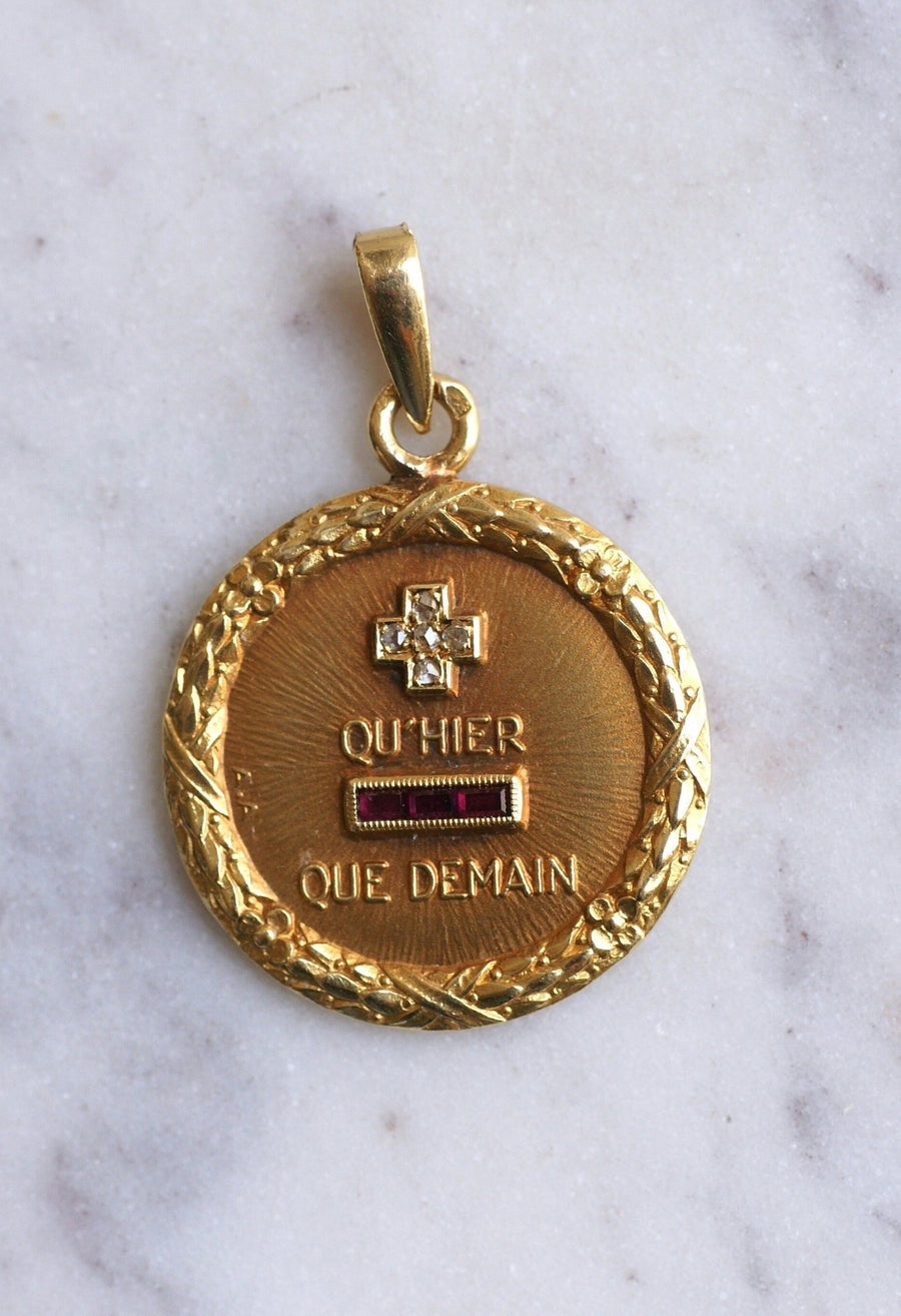 Augis gold and diamond love medal - Penelope Gallery
