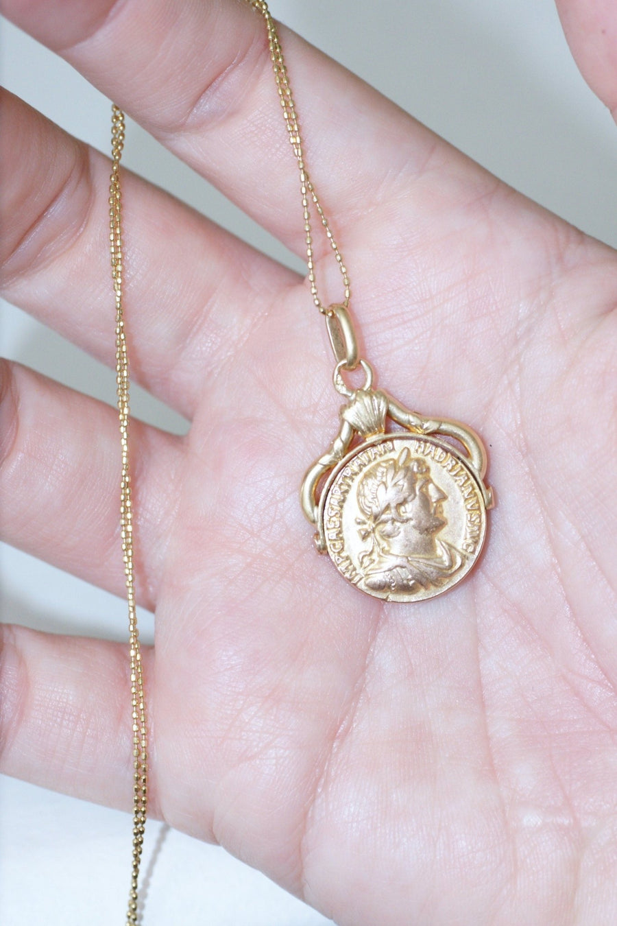 Gold Roman coin swivel medal - Penelope Gallery