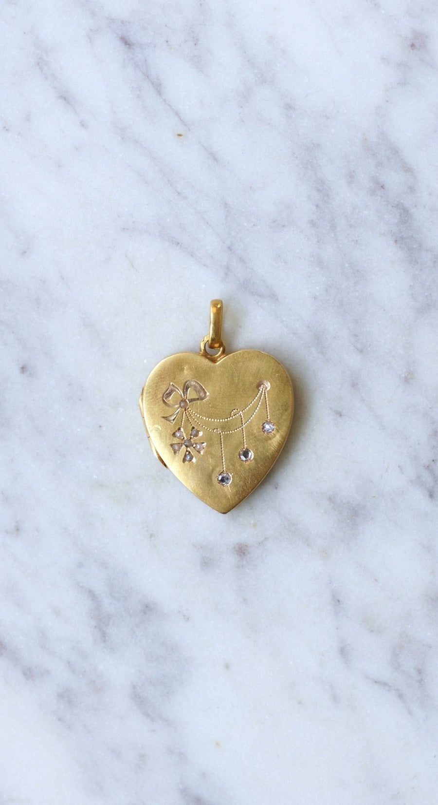 Heart opening medallion in gold, diamonds and pearls - Galerie Pénélope