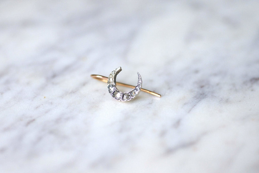 Antique gold and diamond crescent moon earring - Galerie Pénélope