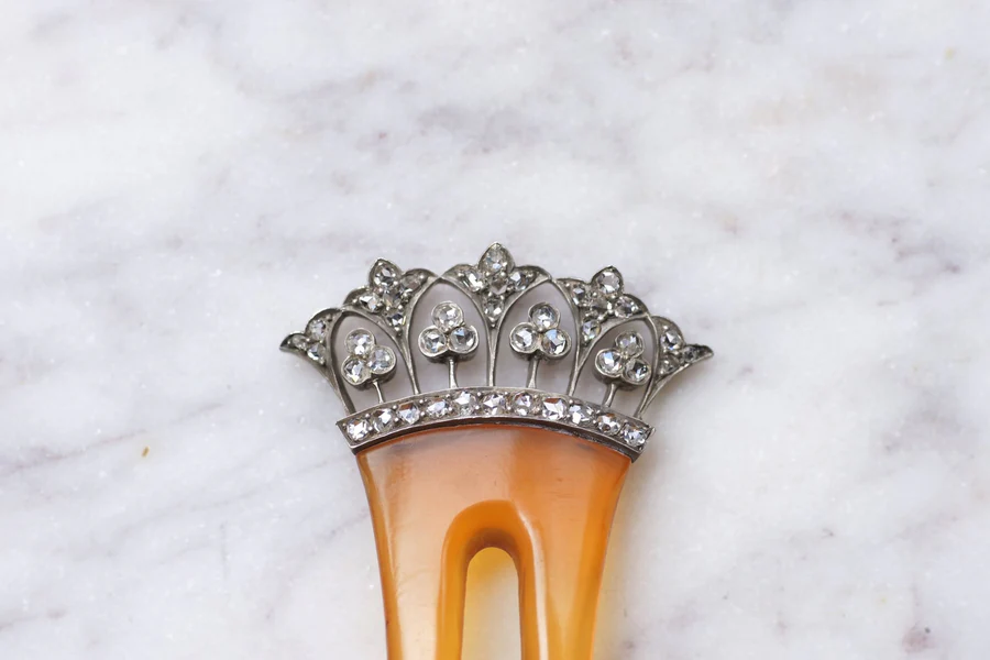 Wedding comb, wedding hairpin, in diamonds, gold and silver on horn - Galerie Pénélope