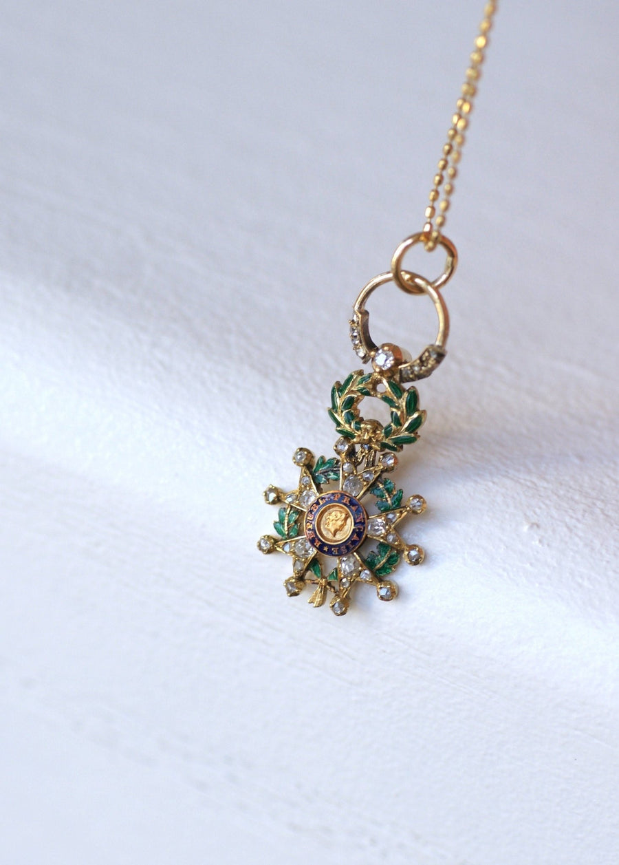 Antique gold, enamel and diamond pendant Legion of Honour, 19th Century - Galerie Pénélope