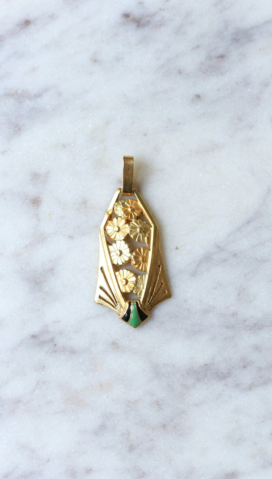 Yellow gold and enamel Art Deco flower pendant - Penelope Gallery