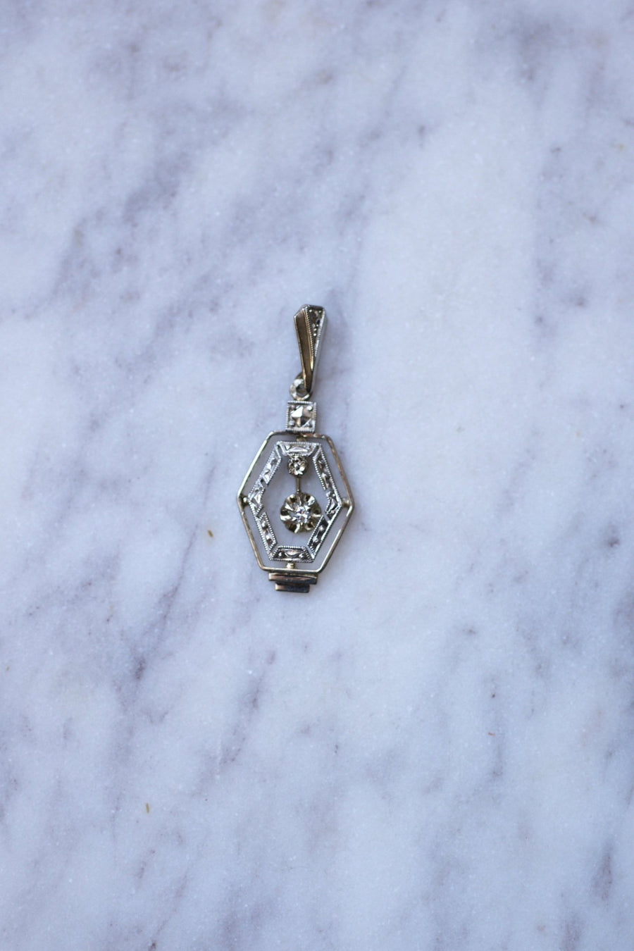 Art Deco gold, platinum and diamonds pendant - Galerie Pénélope