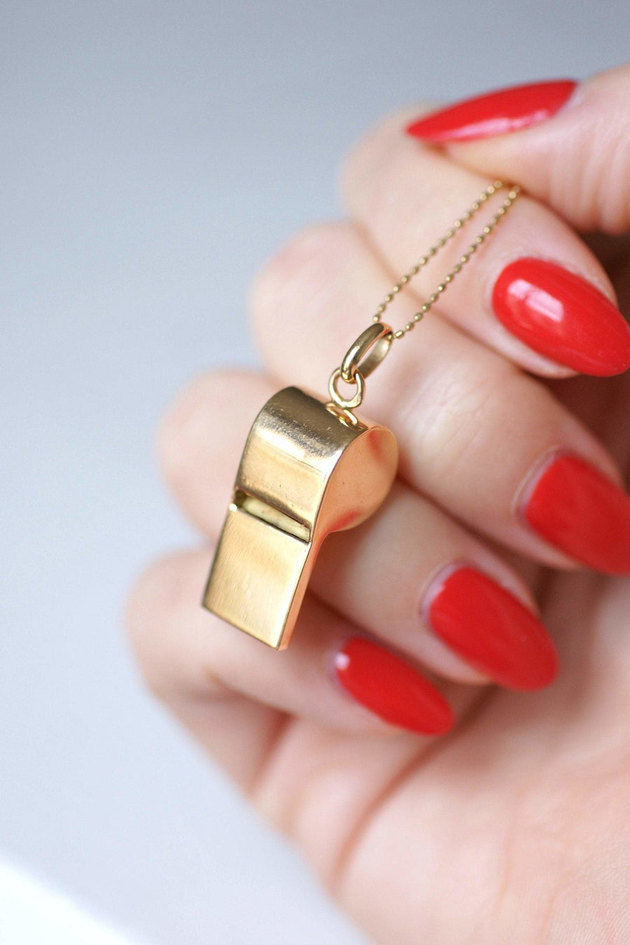 18Kt Yellow Gold Vintage Whistle Charm Pendant - Galerie Pénélope