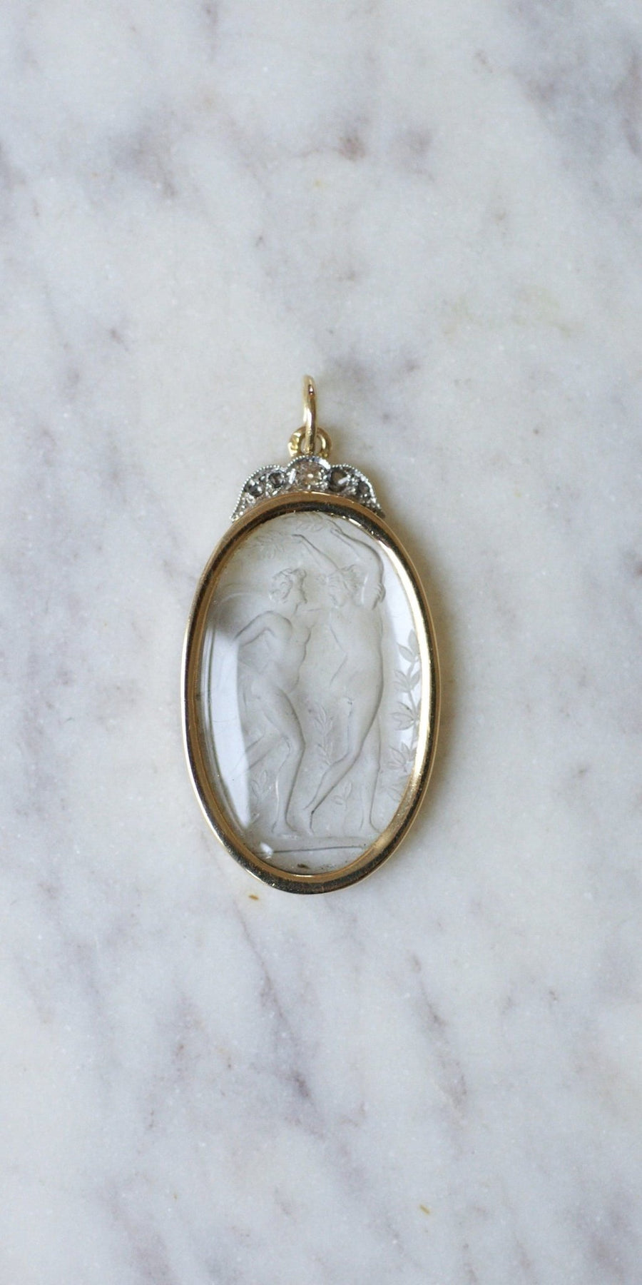 Rock crystal and diamond intaglio pendant - Galerie Pénélope