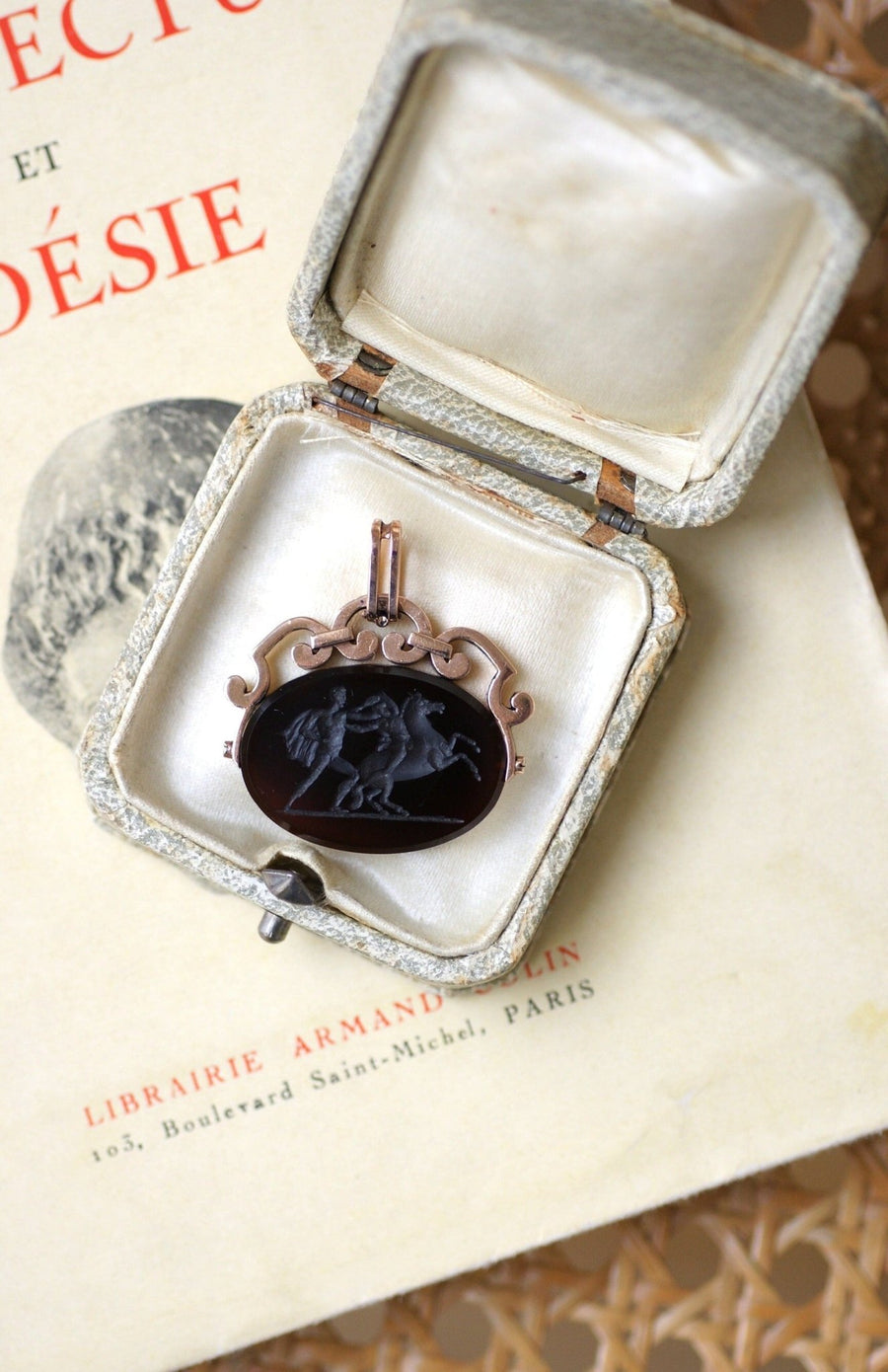 Swivel intaglio sardony pendant - Penelope Gallery