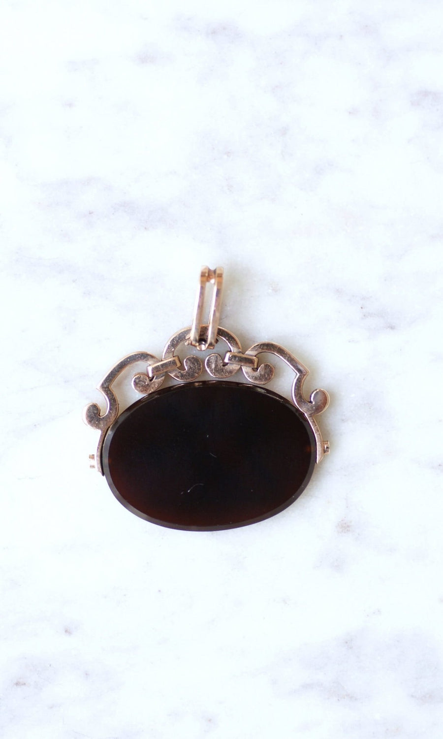 Swivel intaglio sardony pendant - Penelope Gallery