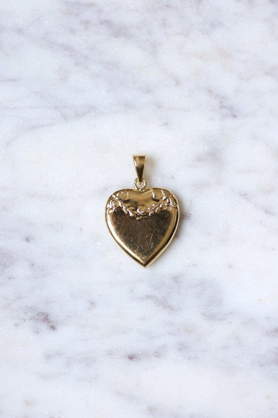 Antique heart opening medallion pendant in yellow gold - Galerie Pénélope