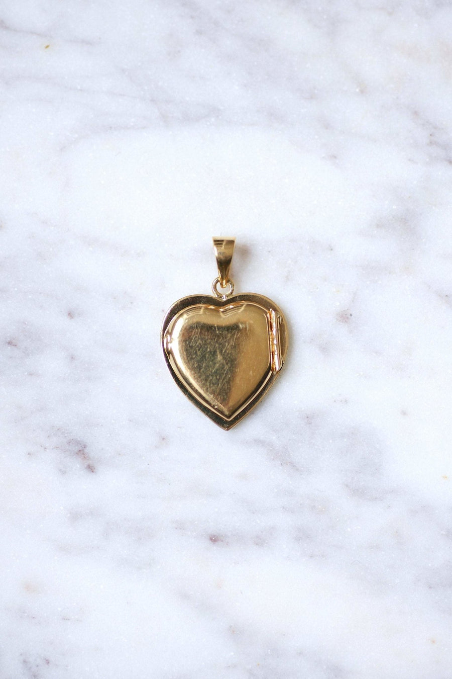 Antique heart opening medallion pendant in yellow gold - Galerie Pénélope