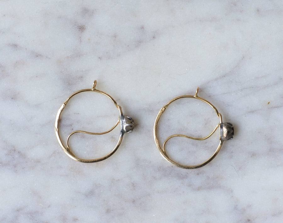 Antique round fish hooks in gold, silver and diamonds - Penelope Gallery