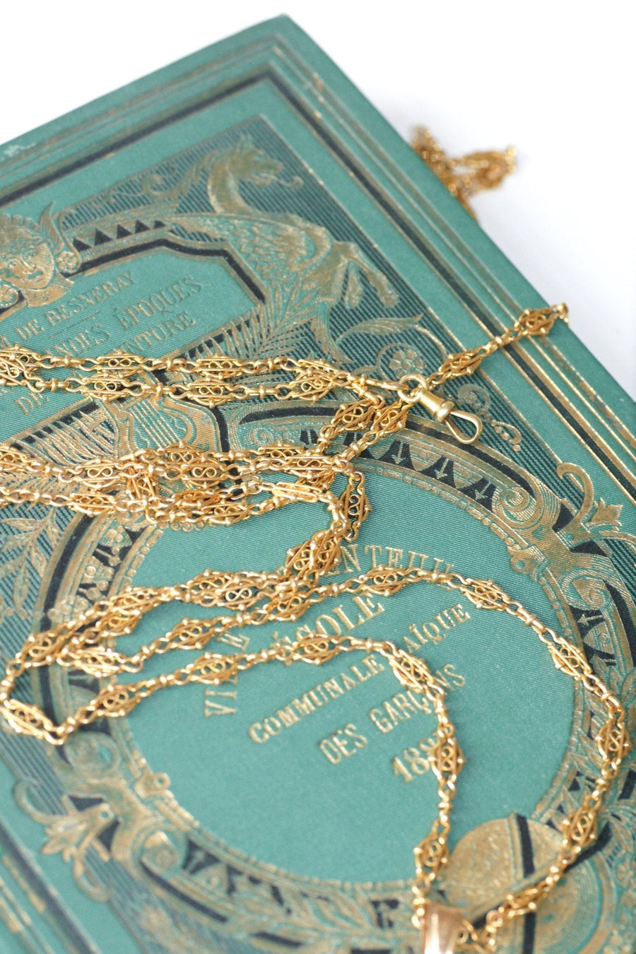 Antique yellow gold filigree necklace - Galerie Pénélope