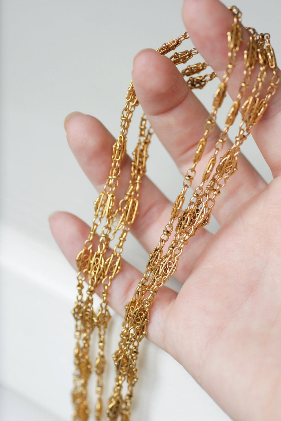 Antique yellow gold filigree necklace - Galerie Pénélope