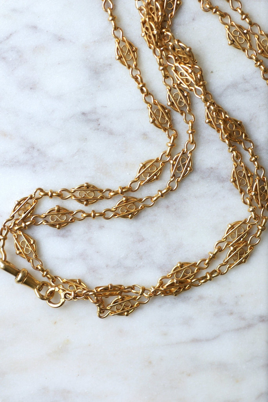 Antique yellow gold filigree necklace - Galerie Pénélope