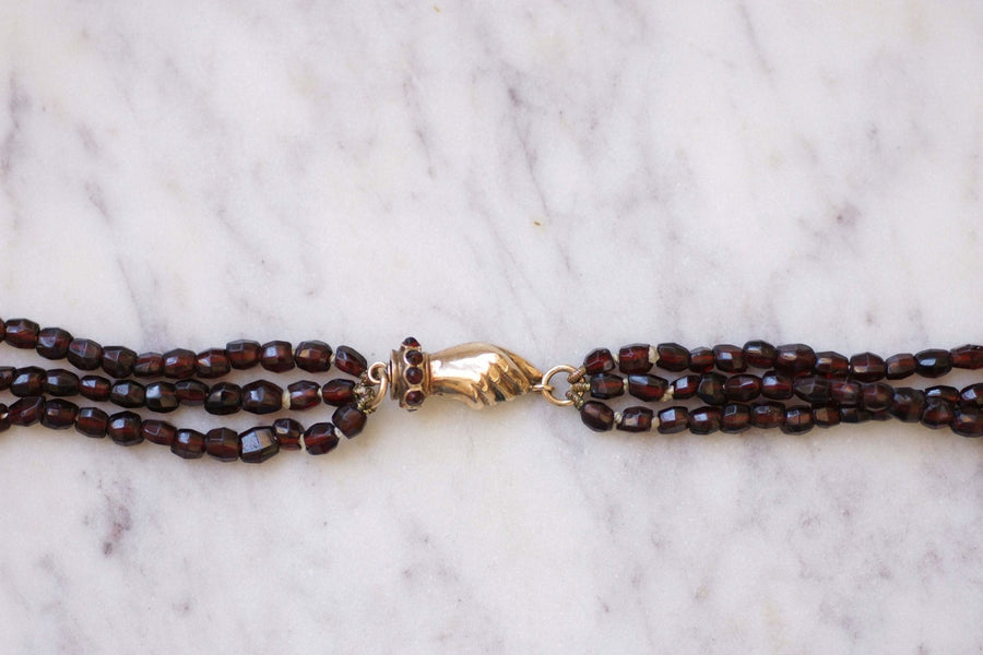 Gold and garnet beads long necklace - Penelope Gallery