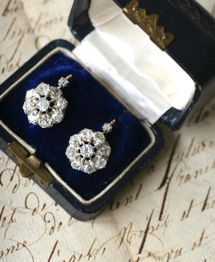 デイジー・ピアス Dormeuses ダイヤモンド 3.00カラット ゴールドとプラチナ