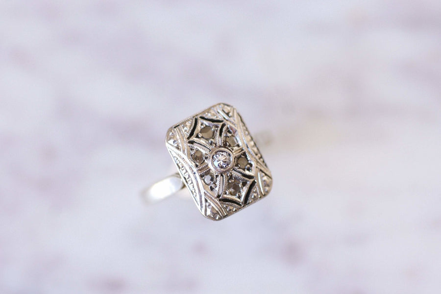 アールデコ調のプラチナとダイヤモンドのリング - Penelope Gallery
