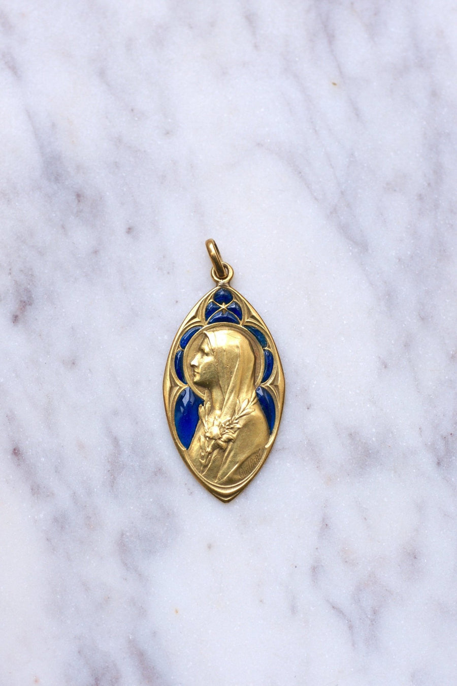 アンティークゴールドメダル、聖母マリア、プリク・ア・ジュール・エナメル - Galerie Pénélope