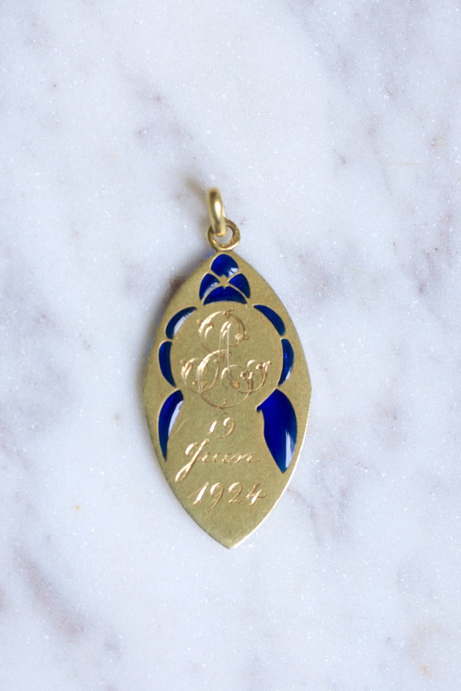 アンティークゴールドメダル、聖母マリア、プリクアジュール・エナメル、1920年頃 - Galerie Pénélope
