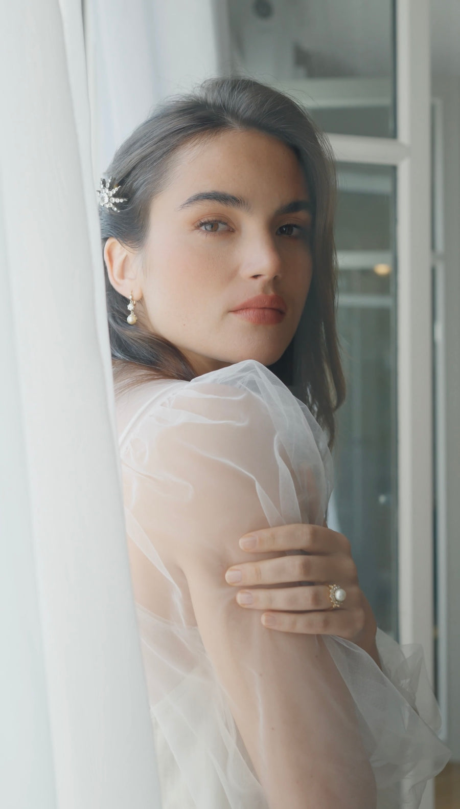 Bague marguerite diamants et perle fine - Galerie Pénélope