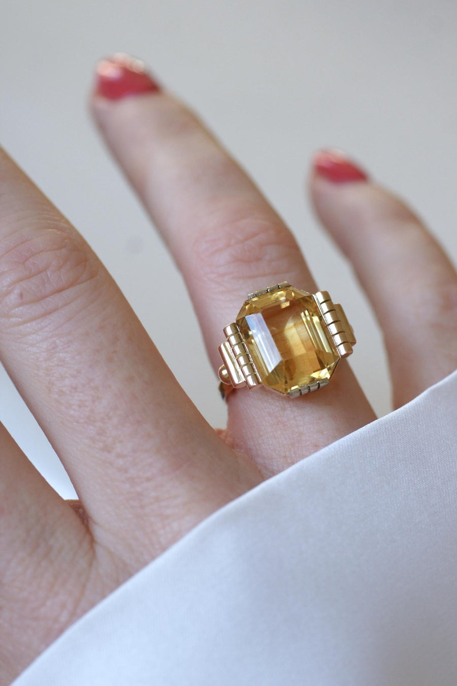 Bague Art Déco Citrine sur Or Jaune et Blanc - Galerie Pénélope