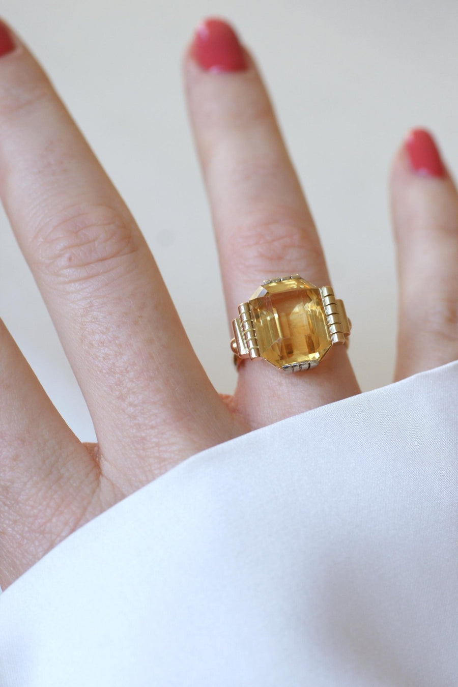 Bague Art Déco Citrine sur Or Jaune et Blanc - Galerie Pénélope