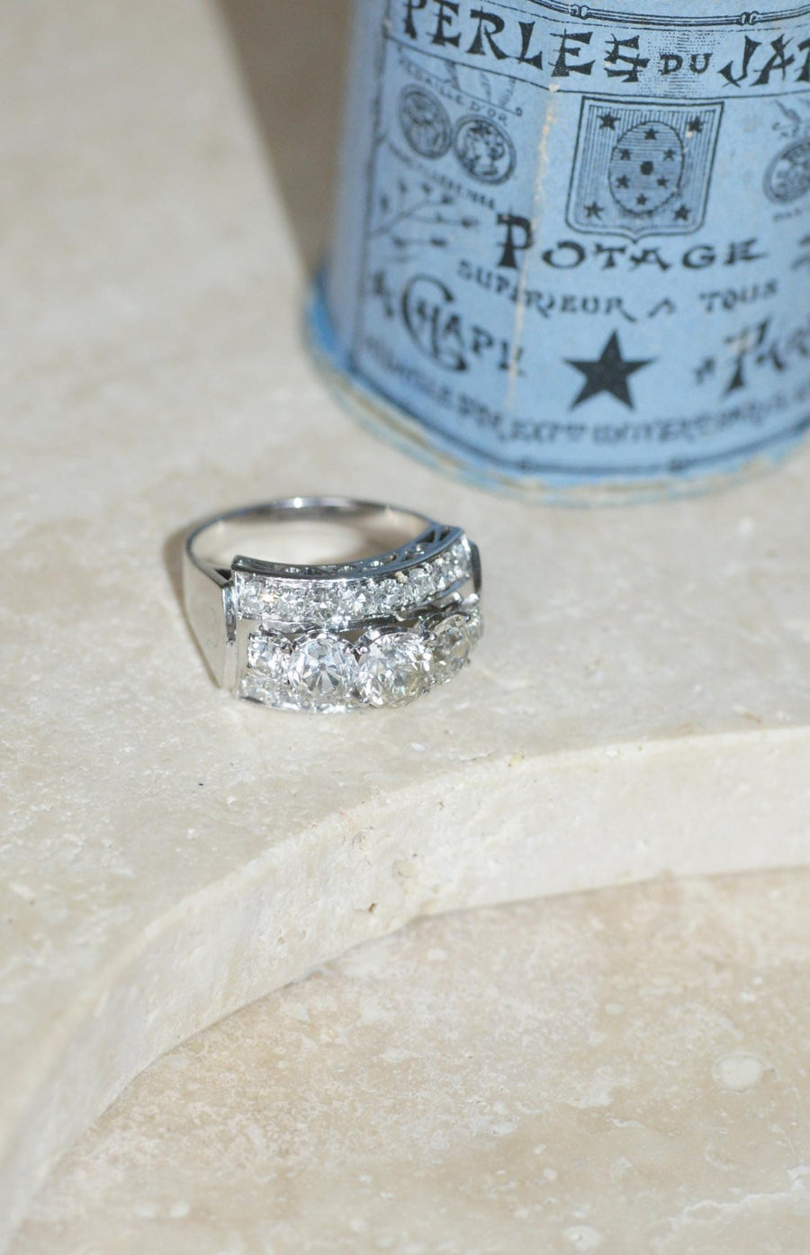 Bague Art Déco Diamants 3.65 Cts sur Or et Platine - Galerie Pénélope