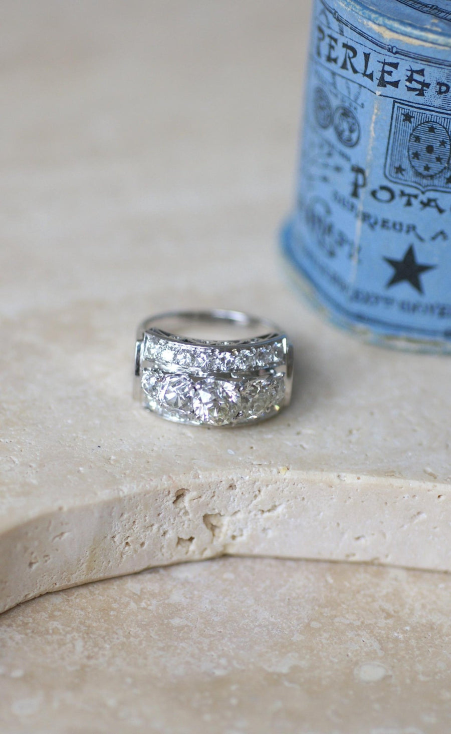 Bague Art Déco Diamants 3.65 Cts sur Or et Platine - Galerie Pénélope