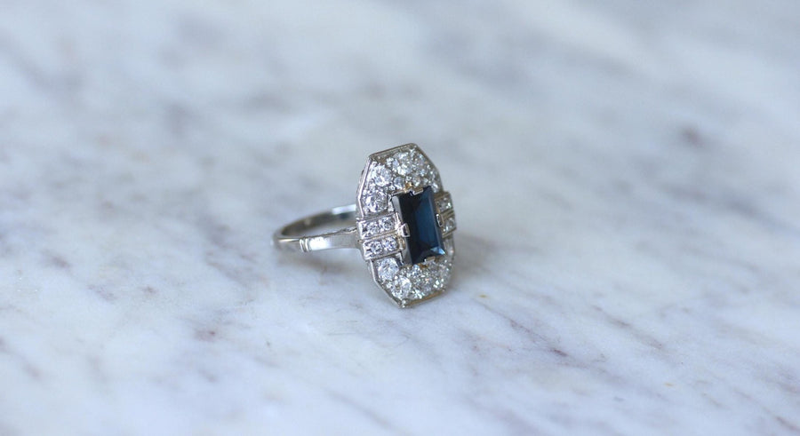 Bague Art Déco Diamants et Saphir Rectangulaire - Galerie Pénélope