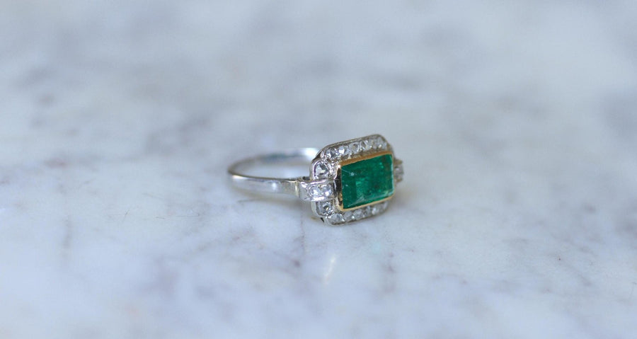 Bague Art déco Emeraude Colombienne 1.70 Cts et diamants - Galerie Pénélope