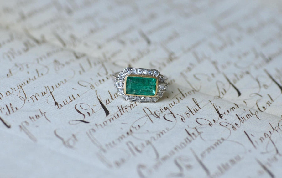 Bague Art déco Emeraude Colombienne 1.70 Cts et diamants - Galerie Pénélope