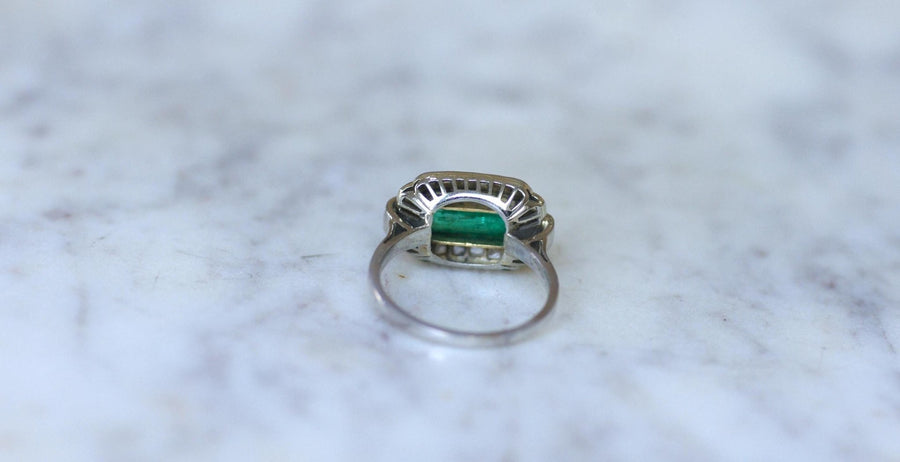 Bague Art déco Emeraude Colombienne 1.70 Cts et diamants - Galerie Pénélope