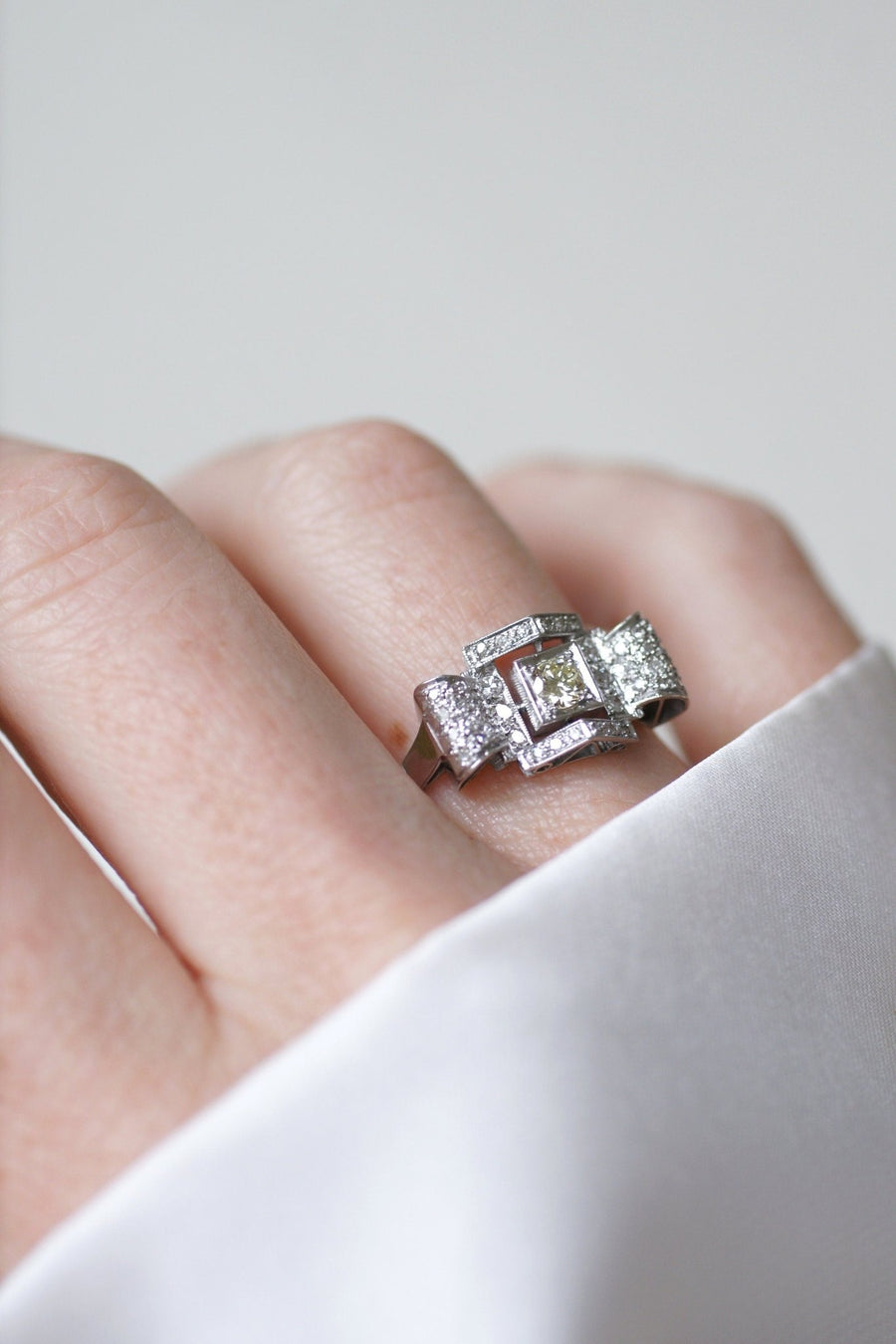 Bague Art Deco Géométrique Diamant - Galerie Pénélope