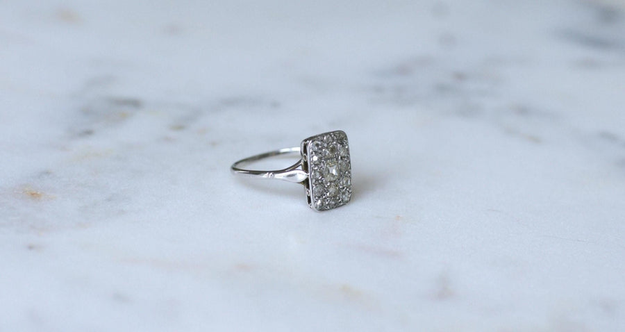 Bague Art Deco Rectangulaire Diamants sur Or Blanc - Galerie Pénélope
