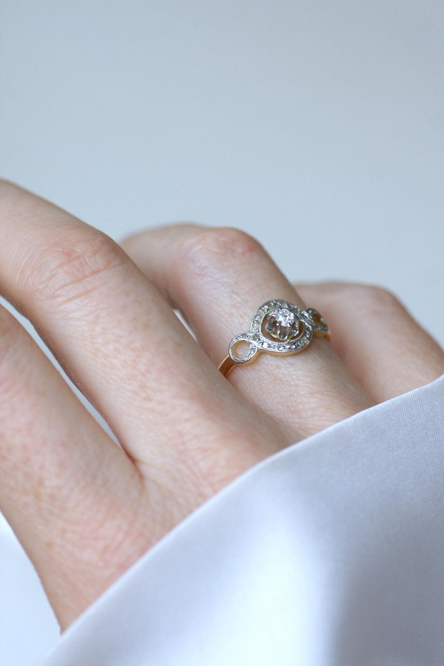 Bague Belle Epoque Infini Diamants sur Or et Platine - Galerie Pénélope