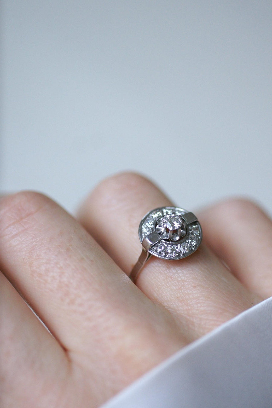 Bague Cible Art Deco Diamant Or Blanc et Platine - Galerie Pénélope