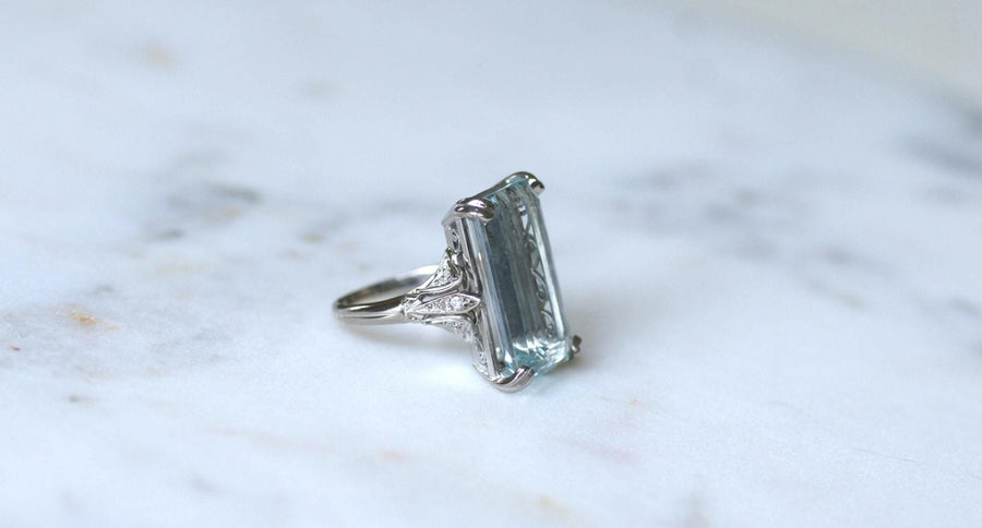 Bague Cocktail Art Déco Aigue Marine & Diamants - Galerie Pénélope