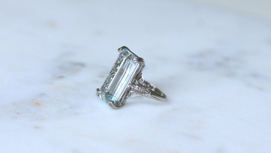 Bague Cocktail Art Déco Aigue Marine & Diamants - Galerie Pénélope