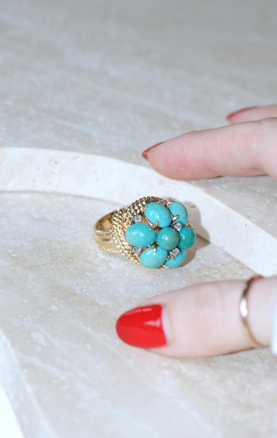 Bague Cocktail Turquoises et Diamants sur Or Jaune - Galerie Pénélope