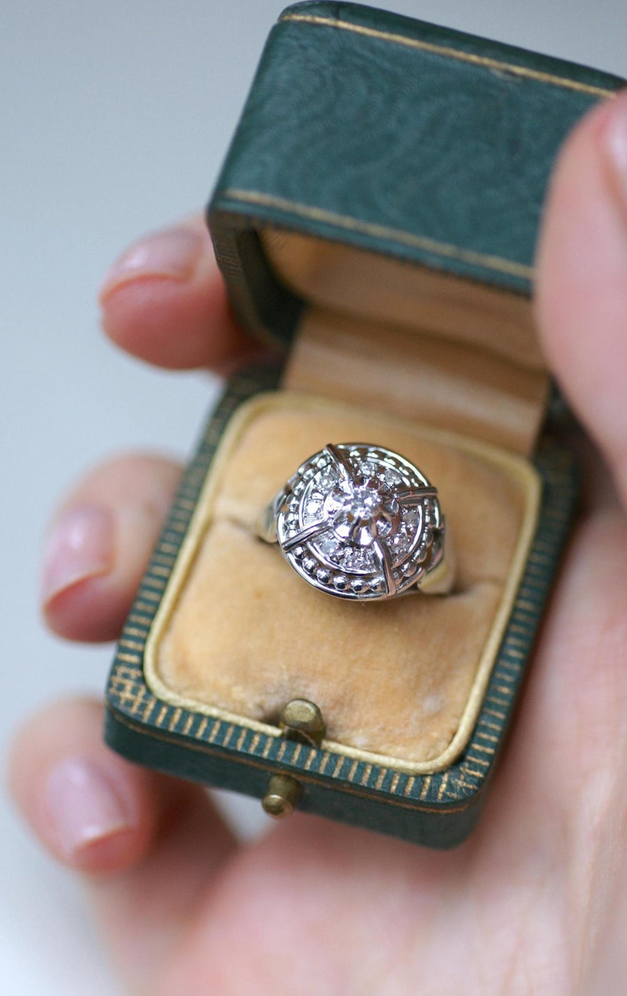 Bague Dôme Art Deco Diamants - Galerie Pénélope