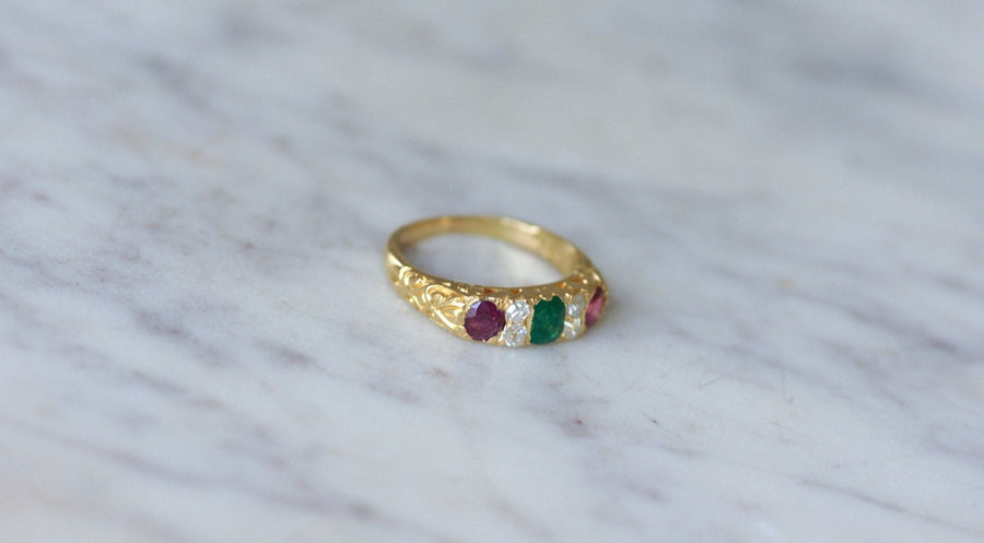 Bague Jarretière Emeraudes Rubis et Diamants Or Jaune - Galerie Pénélope