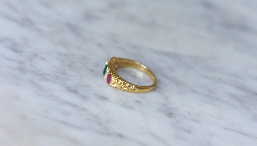 Bague Jarretière Emeraudes Rubis et Diamants Or Jaune - Galerie Pénélope