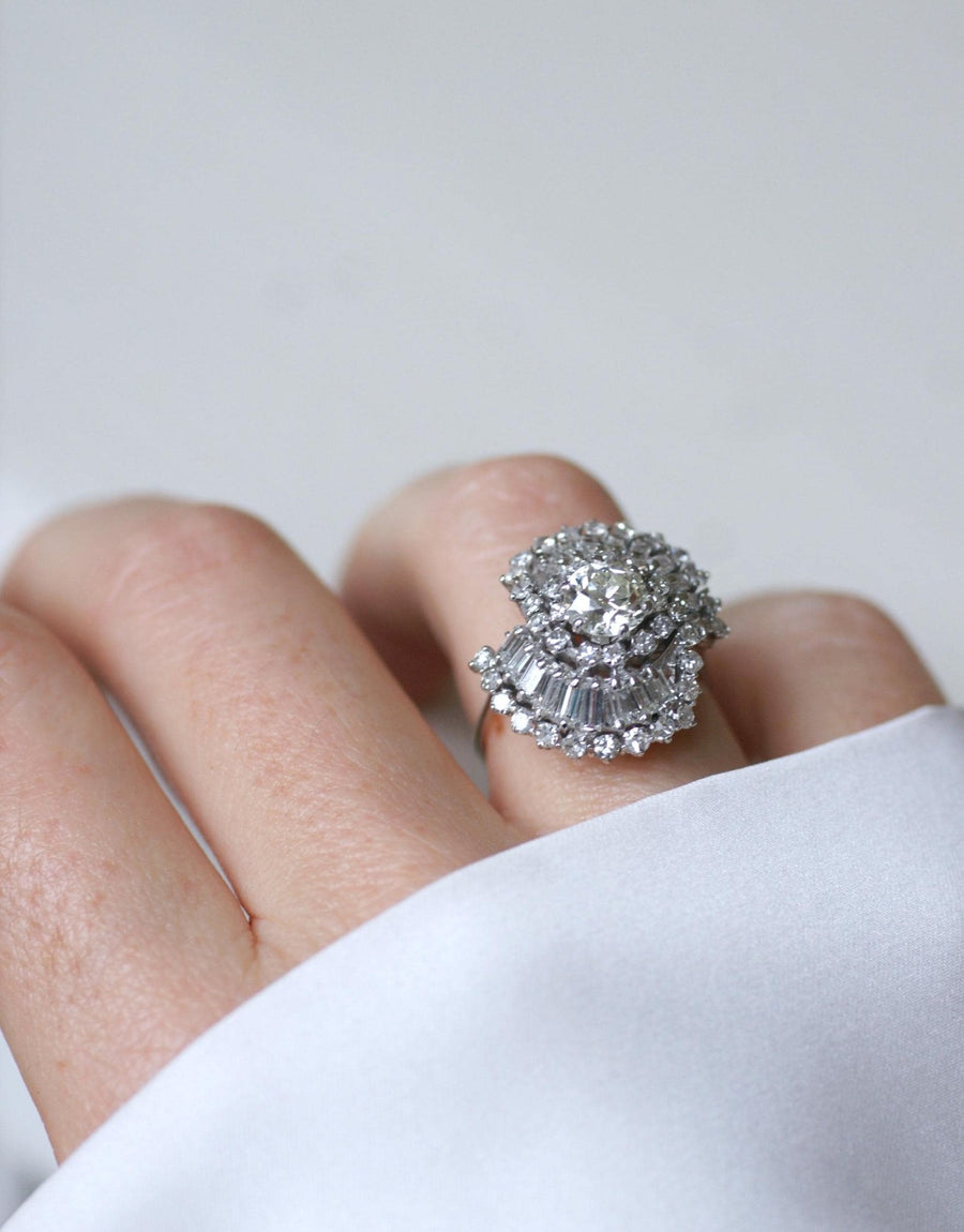 Bague Jupe Diamant Baguette 3.34 Cts Or Blanc - Galerie Pénélope