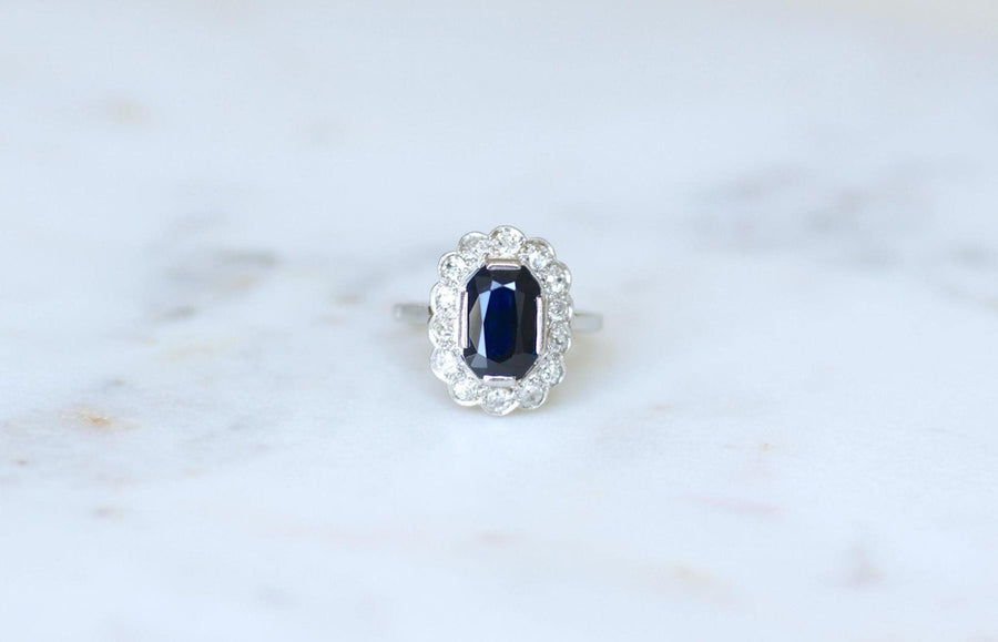 Bague Marguerite Art Déco Saphir 3,00 Cts & Diamants - Galerie Pénélope