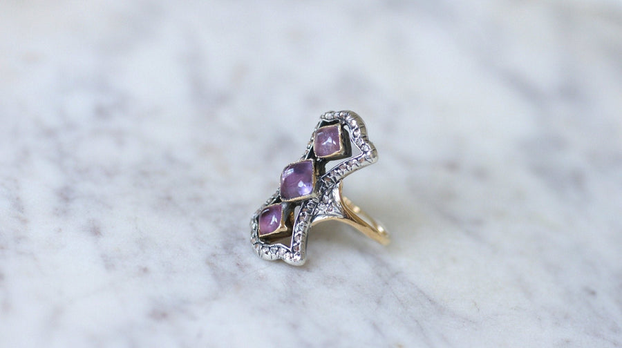 Bague marquise améthystes et diamants - Galerie Pénélope