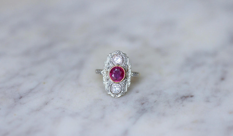 Bague Marquise Art Déco Rubis Birman et Diamants - Galerie Pénélope