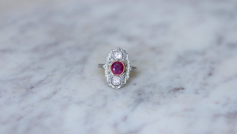 Bague Marquise Art Déco Rubis Birman et Diamants - Galerie Pénélope